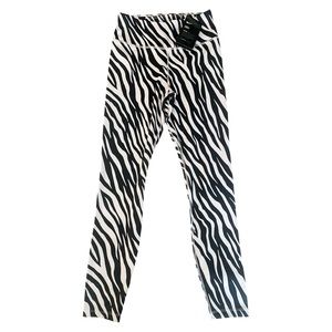 Nike Dri Fit Women’s Leggings Small Zebra Athletic Training Inside Pocket Ankle